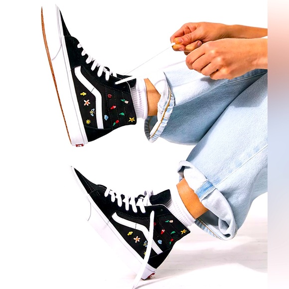 Vans Garden Party SK8 High Tapered Sneaker with Fun Design - Picture 1 of 11